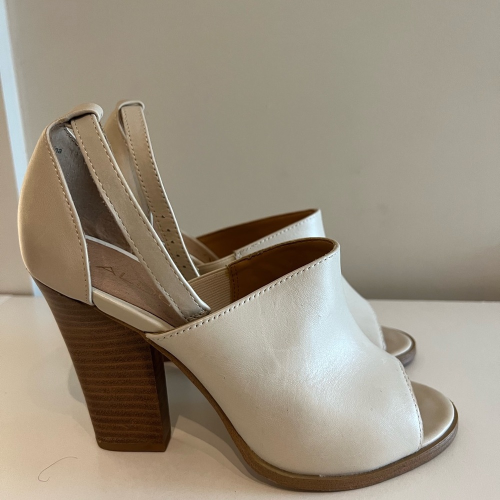 ALDO Women sandals Leather size 7